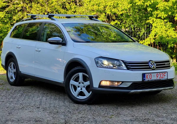 volkswagen passat kleczew Volkswagen Passat cena 46900 przebieg: 245300, rok produkcji 2014 z Kleczew